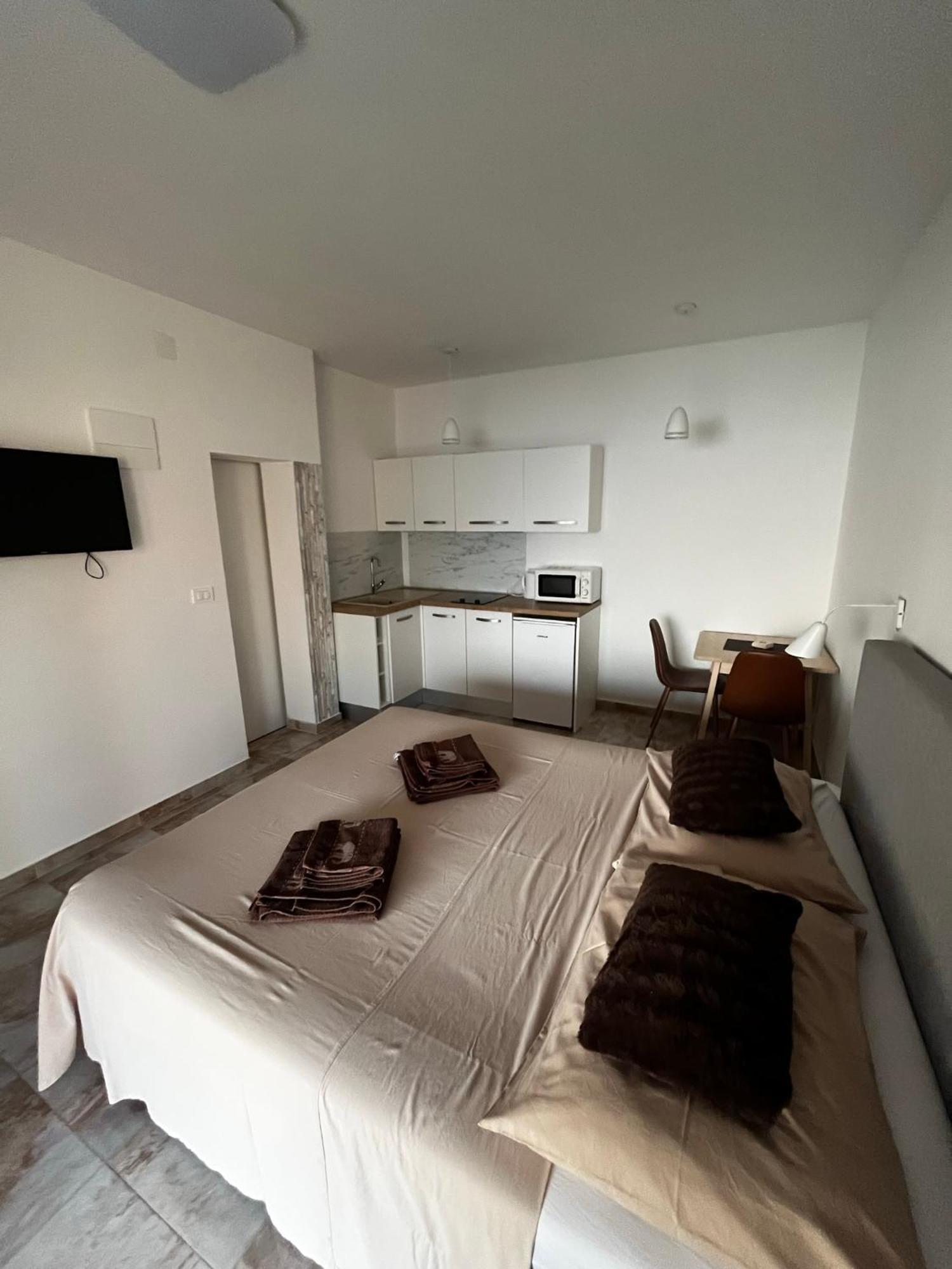Lägenhet - Modern With A Beautiful View Of The Adriatic Sea