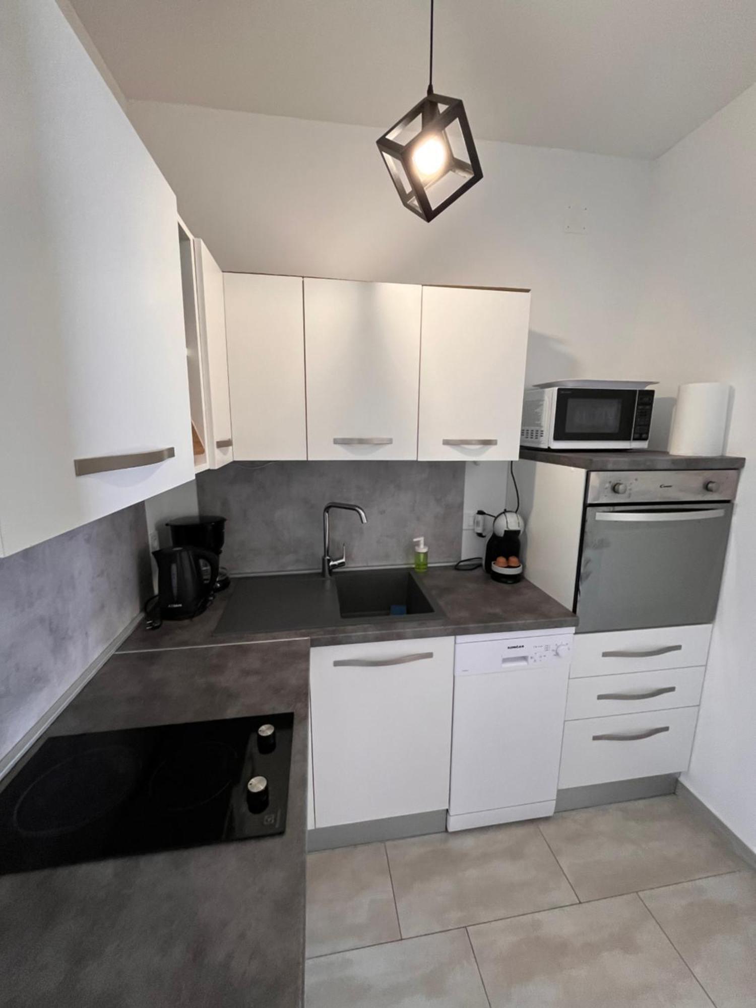 - Modern With A Beautiful View Of The Adriatic Sea